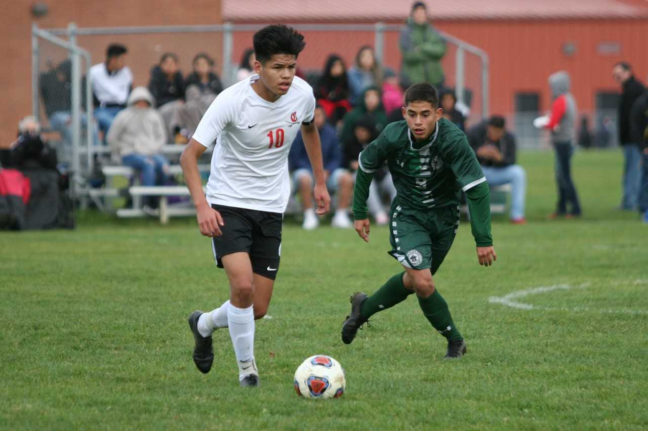 Brandon Farfan has a team-high nine goals for Clackamas. (Jim Beseda/Clackamas Review)