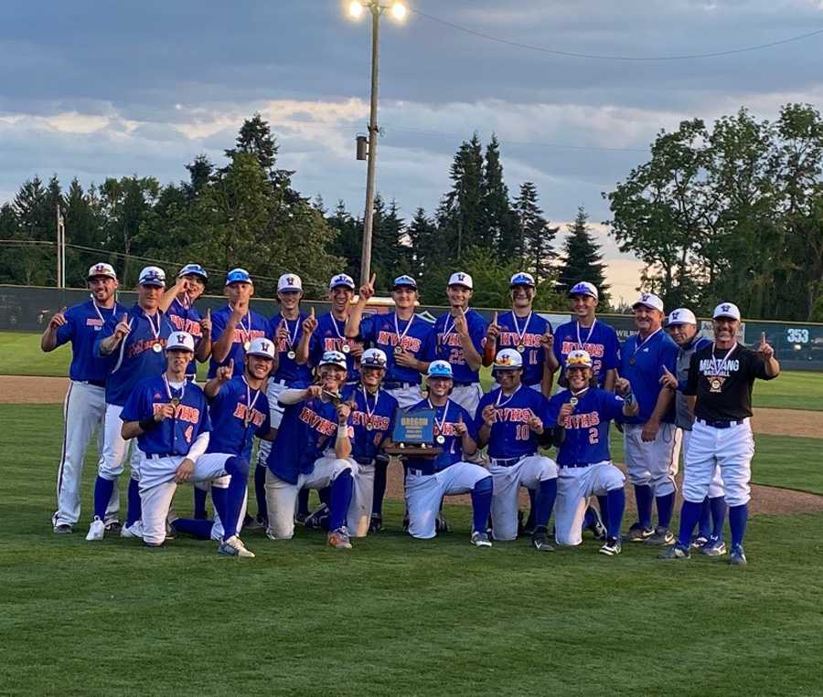 Hidden Valley won its first 4A baseball title in grand fashion: Isaac Hill's four-run four-bagger.