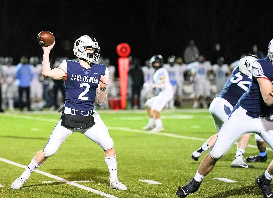 Lake Oswego quarterback Jack Layne has thrown 10 touchdown passes in three games this season. (Photo by Jon Olson)