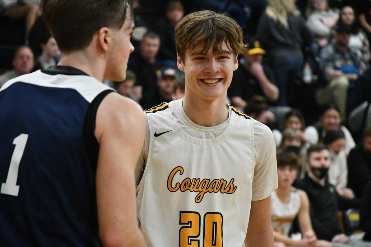 Cascade senior guard Kellen Sande scored a game-high 16 points in Friday's win over Stayton. (Photo by Jeremy McDonald)