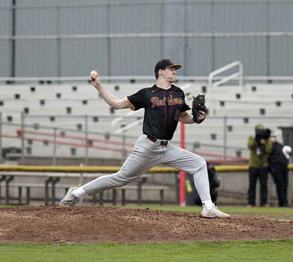 Noah Dewey struck out nine in a command performance to hurl Crescent Valley to the 5A title (Jon Olson)