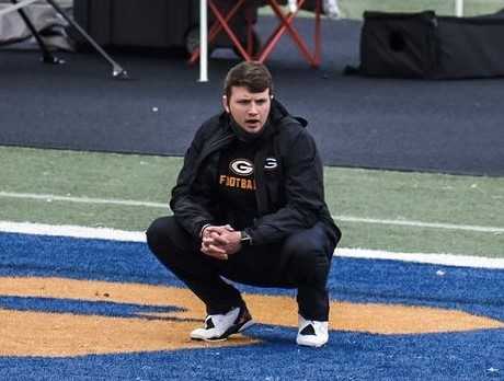 Gladstone coach Cam Sommer helped guide his team to a 21-20 win at third-seeded Marist Catholic in the first round.