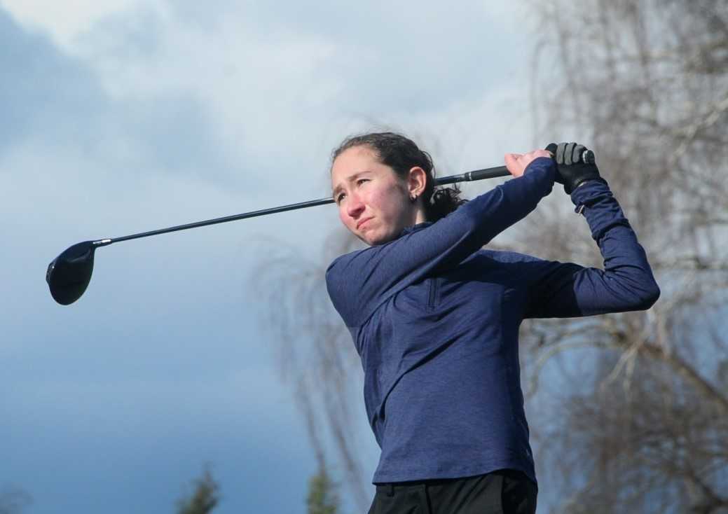 Francesca Tomp won last year's 5A tournament by three strokes over Crescent Valley's Mercedes Marriott. (Photo by Jesse Skoubo)