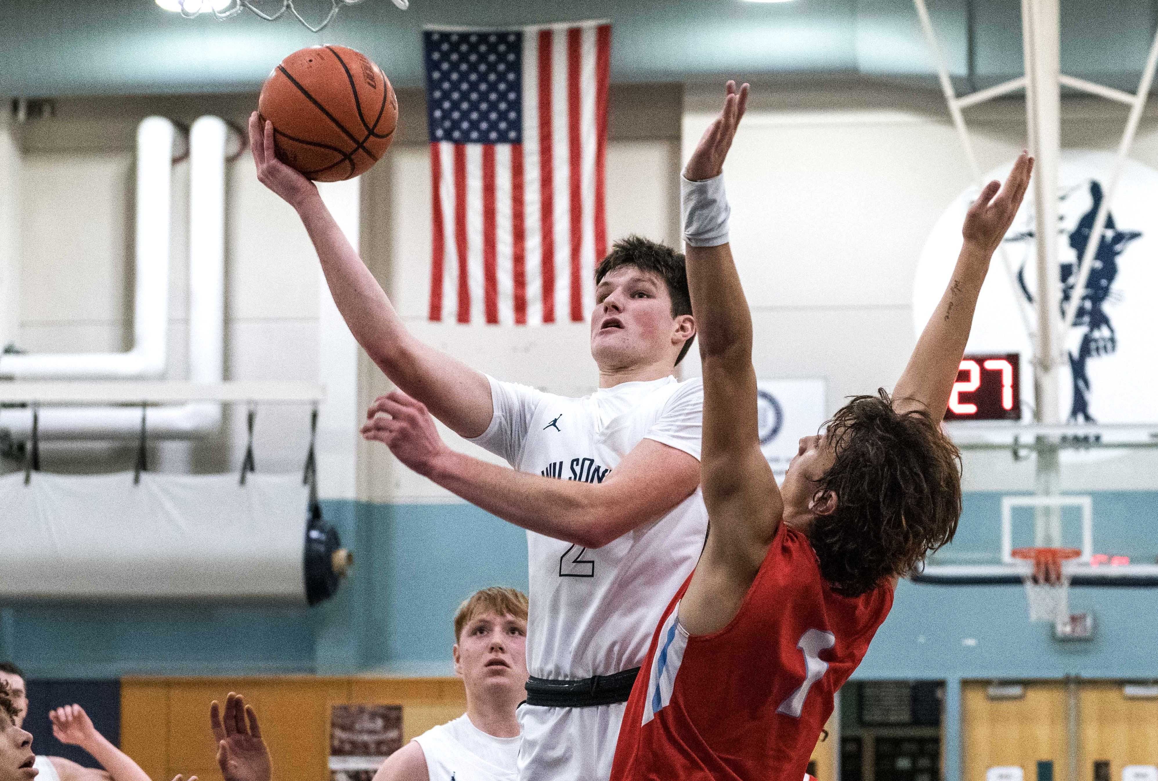 Wilsonville senior Kyle Counts scored 30 points in 19 minutes in the team's opening win over Ashland. (Photo by Greg Artman)