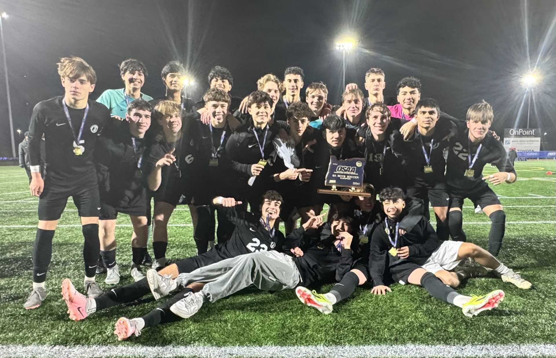 Jesuit's boys soccer team won its 17th state championship Saturday by downing McMinnville in the final. (Photo by J.R. Olson)