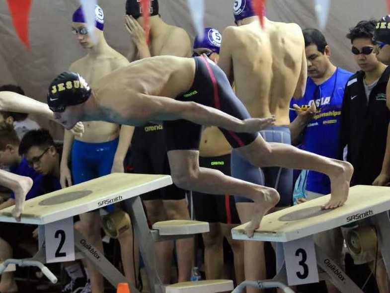 Jesuit's Trent Martinez is the two-time reigning 6A champion in the 200- and 500-yard freestyle.