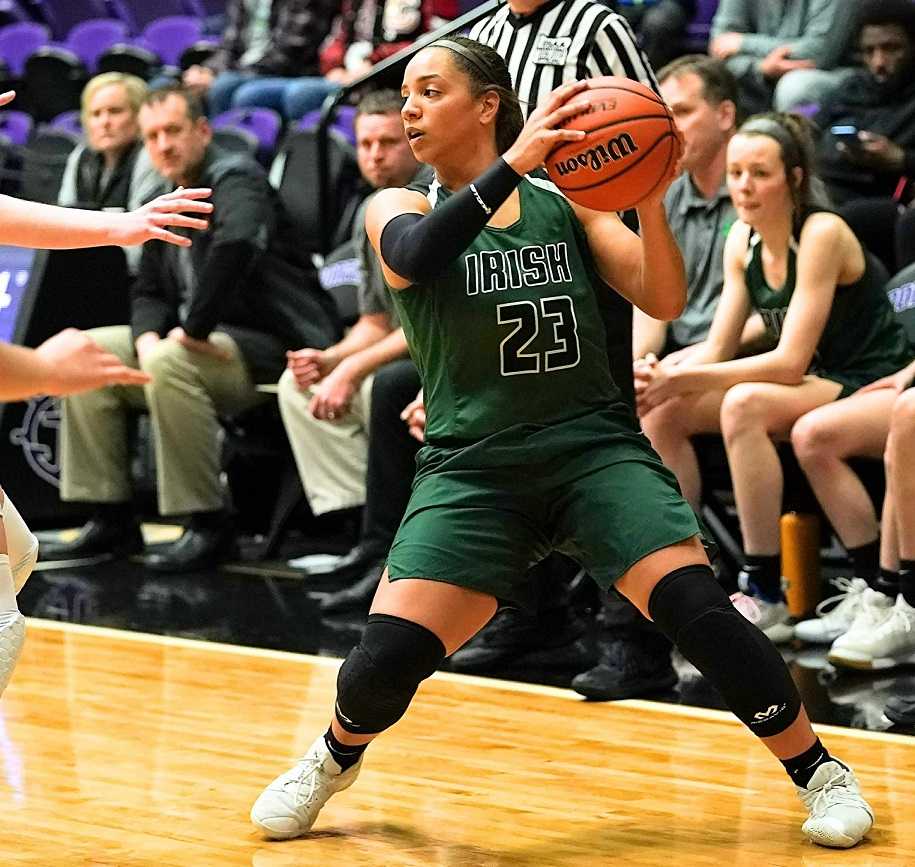 Sheldon's Makayla Scurlock had eight points and three steals in Thursday's win over Tigard. (Photo by Jon Olson)