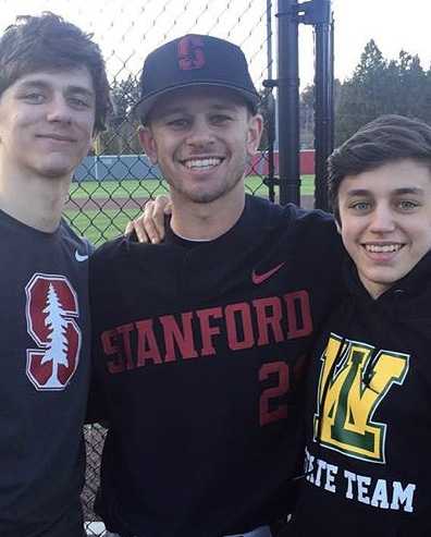 In Oregon, I live with two brothers, Casey (left) and Jordy. In the Cape, I lived and had fun with a sister for the first time