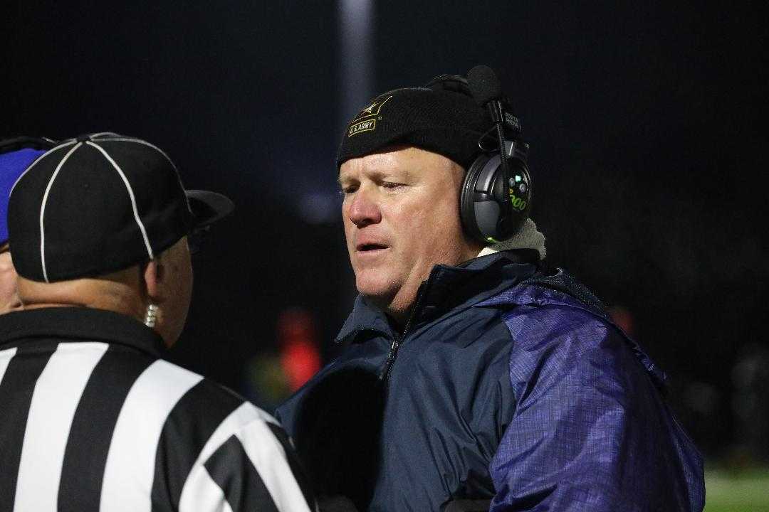 Under coach Terry Summerfield, Barlow will make its first semifinal appearance since 1991. (Photo by Norm Maves Jr.)