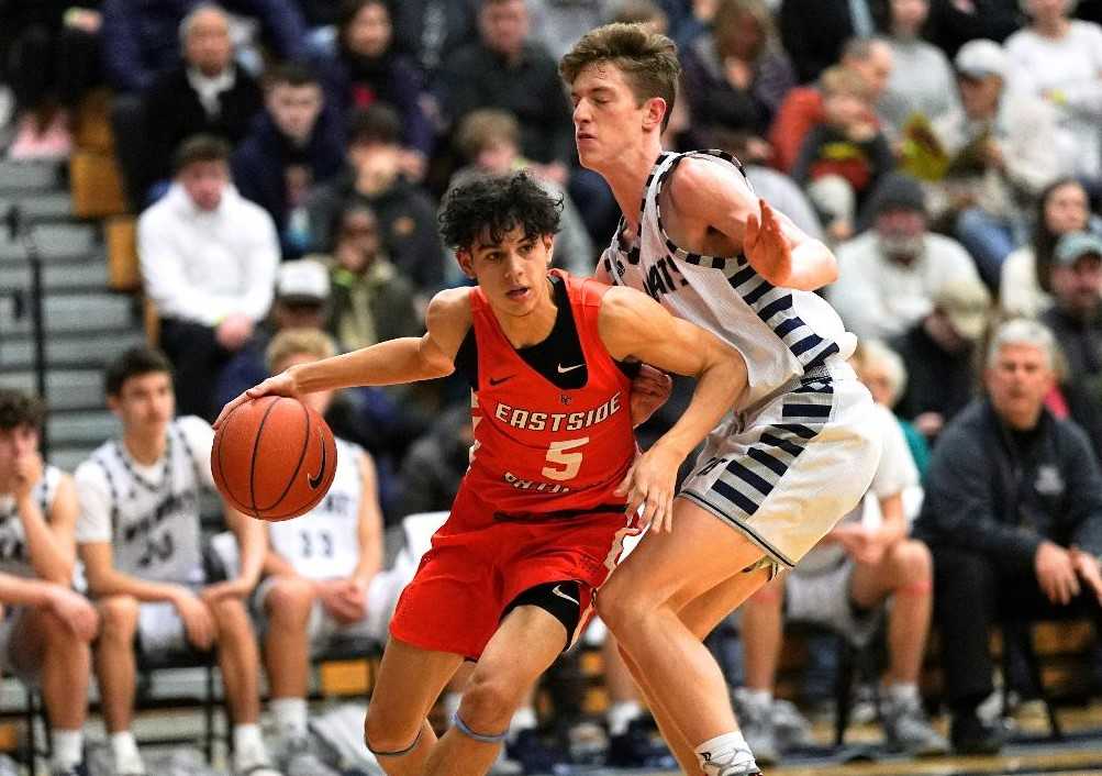 Patton Lanier (5) and Eastside Catholic beat Wilsonville in the first round Thursday. (Photo by Jon Olson)