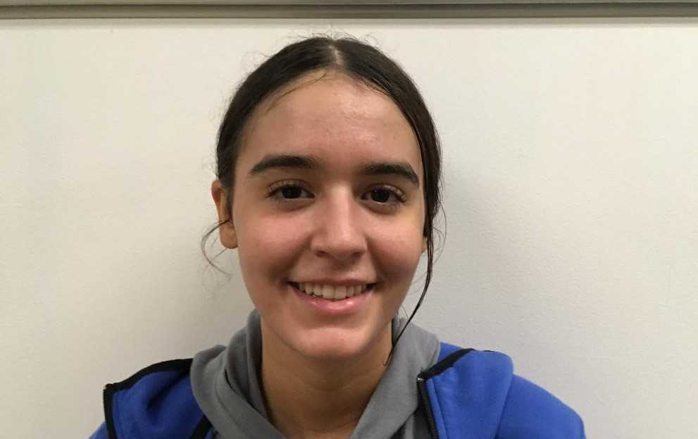 South Medford's Bella Pedrojetti made four three-pointers and scored 16 points Saturday.