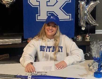 McNary's Taylor Ebbs signed with Kentucky last month, choosing the Wildcats over Oregon and Minnesota.