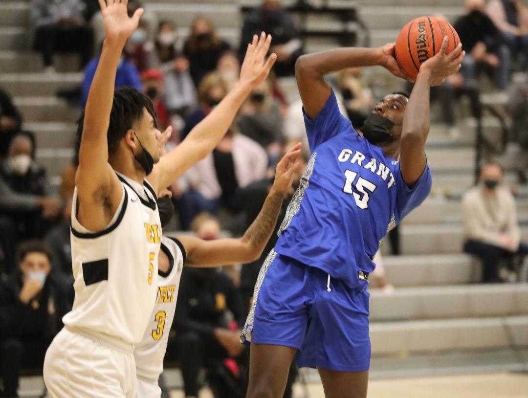 Grant's Adrian Mosley scored 10 of his team-high 30 points in the fourth quarter Friday at Roosevelt. (Photo by Norm Maves Jr.)