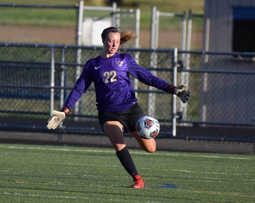 All-state goalkeeper Peyton Dale anchors Crescent Valley's defense. (Photo by Alan Brunelle)