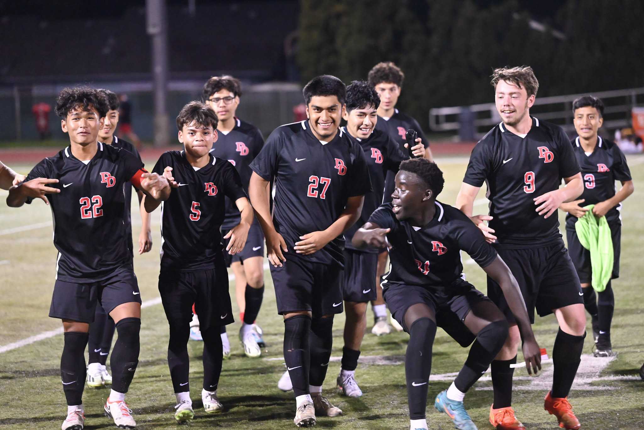 David Douglas, which won two games two years ago, is 9-0-1 and tied for first place in the Mt. Hood. (Photo by Oliver McCurnin)