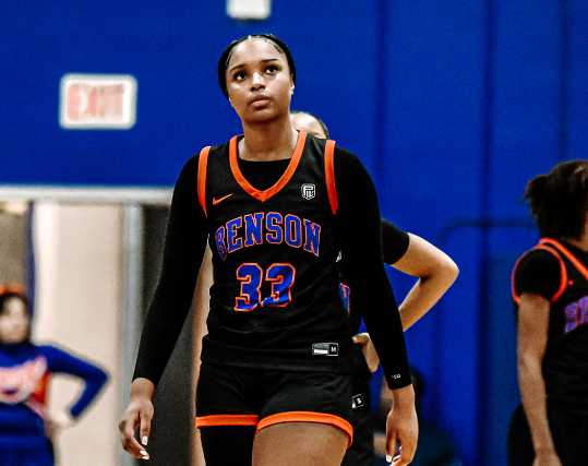 Benson's Mahogany Chandler-Roberts, signed with Central Florida, is averaging 18.8 points. (Photo by Fanta Mithmeuangneua)