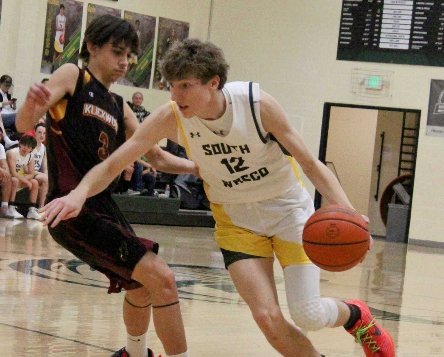 South Wasco County's Jason Hull, a 6-foot-3 guard, has reached the 40-point mark three times this season. (Photo by Yancy Wells)