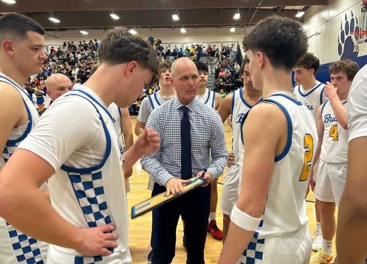 Barlow coach Tom Johnson has taken teams to the semifinals five times and the championship game once. (Photo by Kerry Eggers)