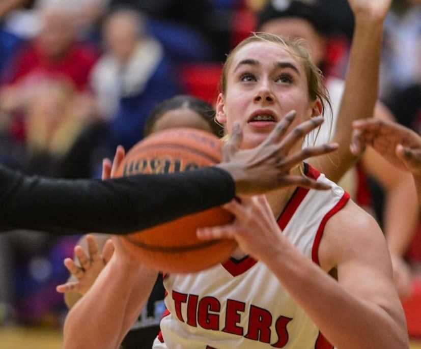 Shelby Blodgett scored 19 points for Clatskanie on Wednesday night.